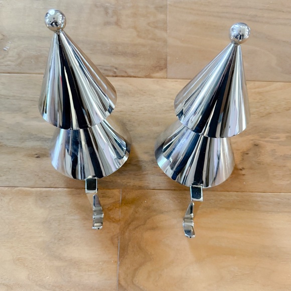 Four Williams Sonoma Metal Stocking Holders, Polished Nickel & Brass, Like New!! - Picture 5 of 6